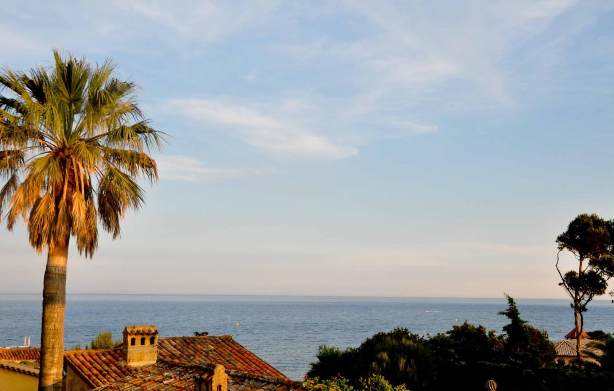 Hotel L'Escale Au Soleil Saint Aygulf Kültér fotó