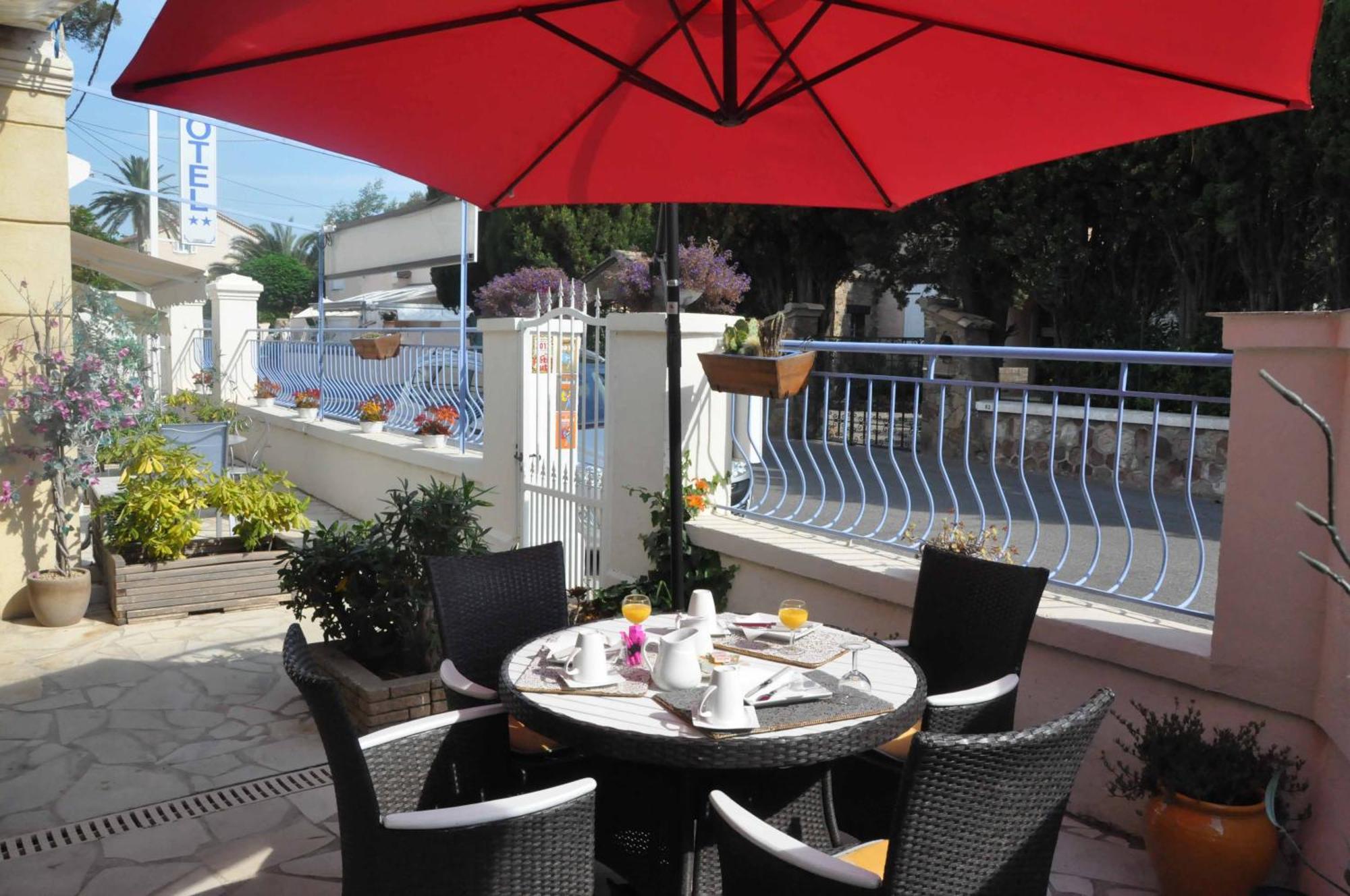 Hotel L'Escale Au Soleil Saint Aygulf Kültér fotó